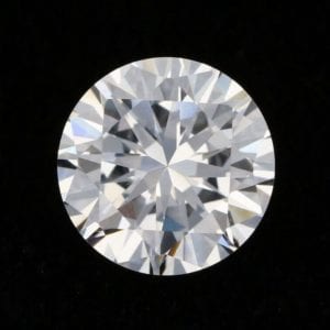 solo round cut diamond fine jewelry shiny product photography example