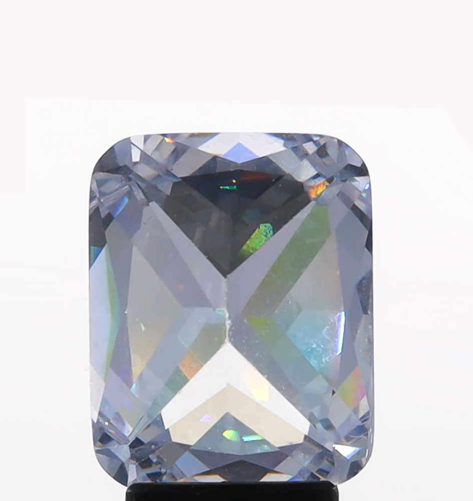 ortery-jewelry-photography-lightbox-loose-diamond-exmple